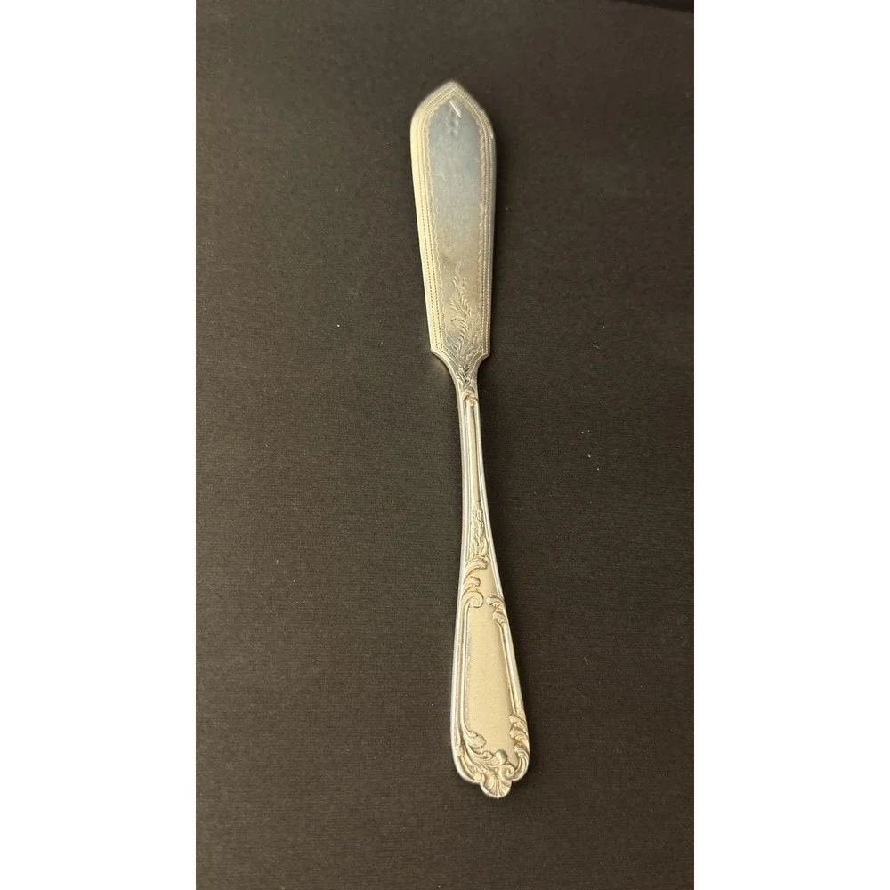 Mappin & Webb Acanthus silver plate Master Butter Knife Engraved Blade 7.25